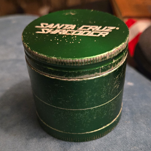 Santa cruz shredder - santa,