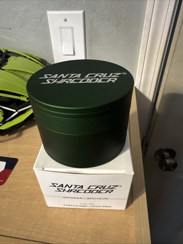 Santa cruz shredder jumbo - shredder,